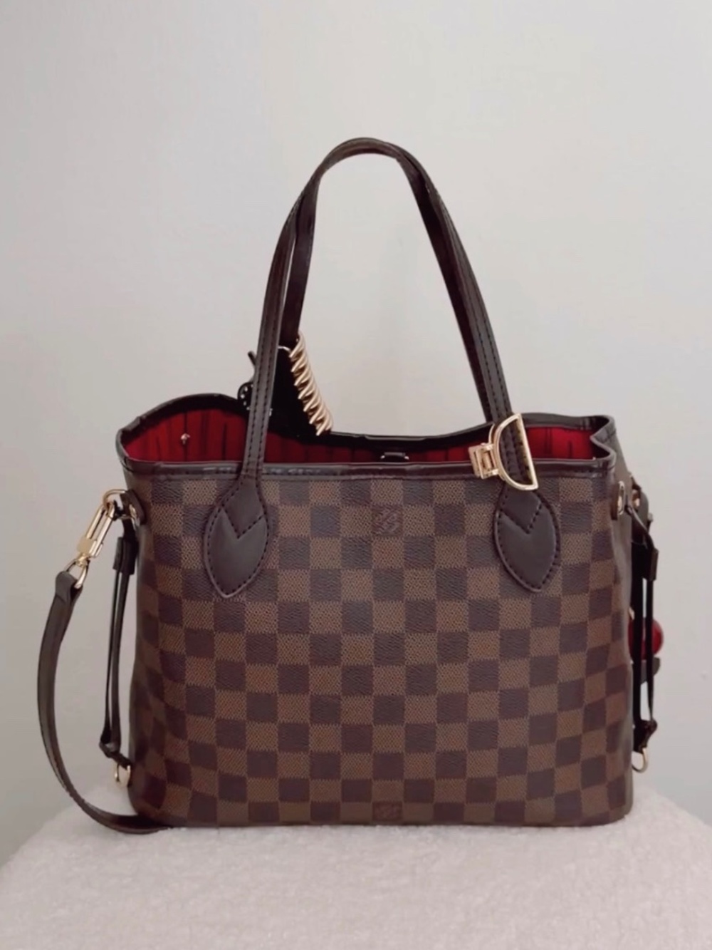 Louis Vuitton Damier Ebene PM Neverfull